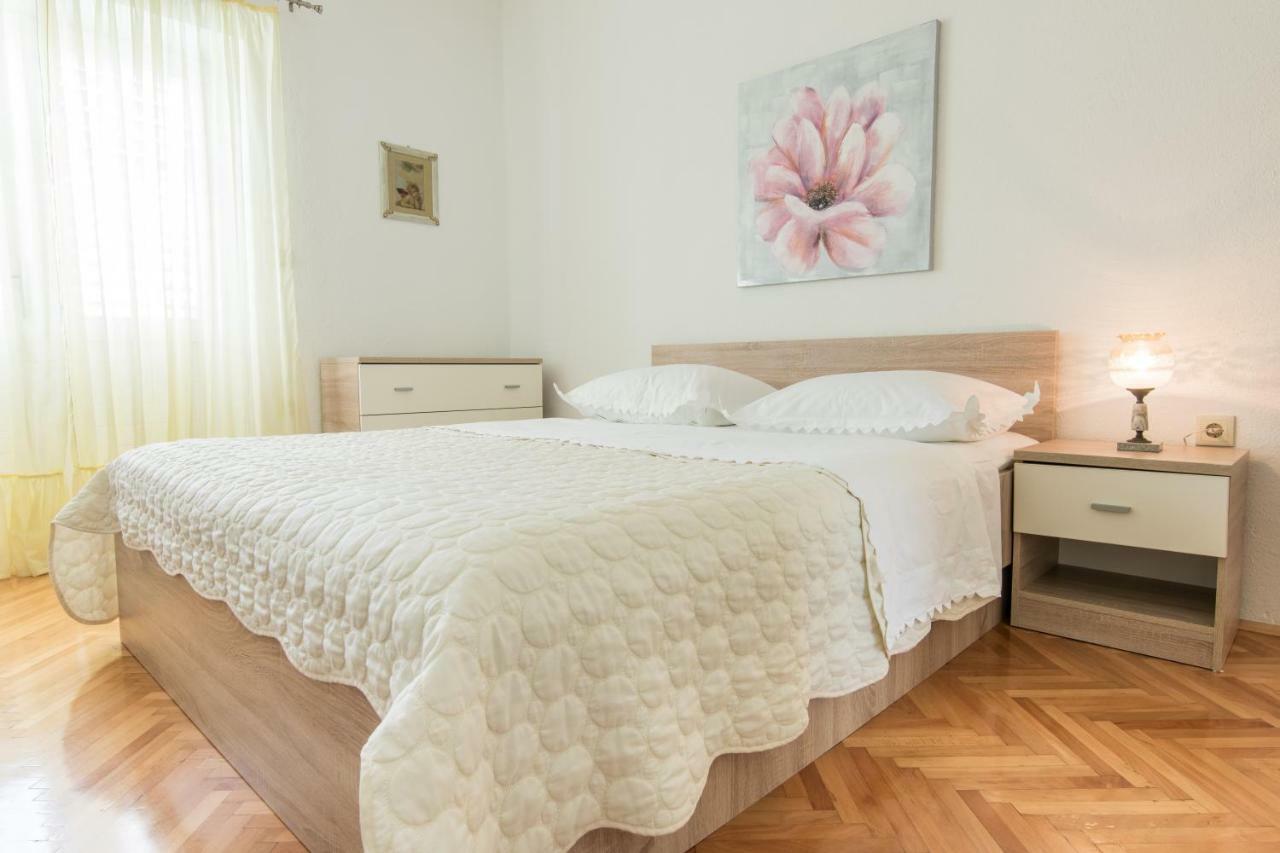 מאקרסקה Apartments Fanito מראה חיצוני תמונה